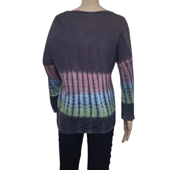Custom Acid Wash Batik Tie Dye Top - Picture 3 of 4